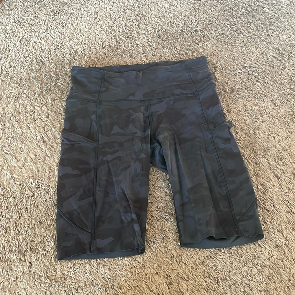 Lululemon fast and free biker shorts